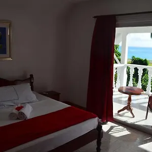 Villa Touchdown, Pointe La Rue